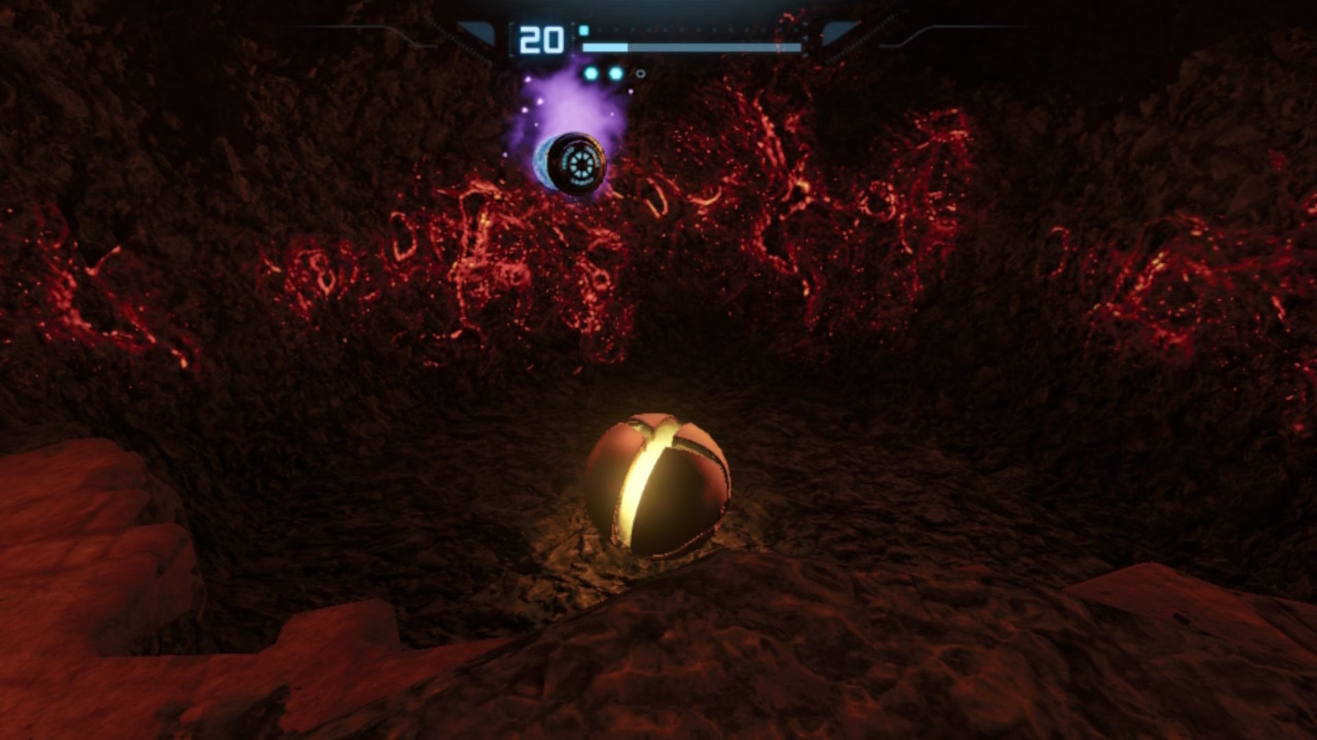 Samus faces an Energy Tank in Metroid Prime Remastered
