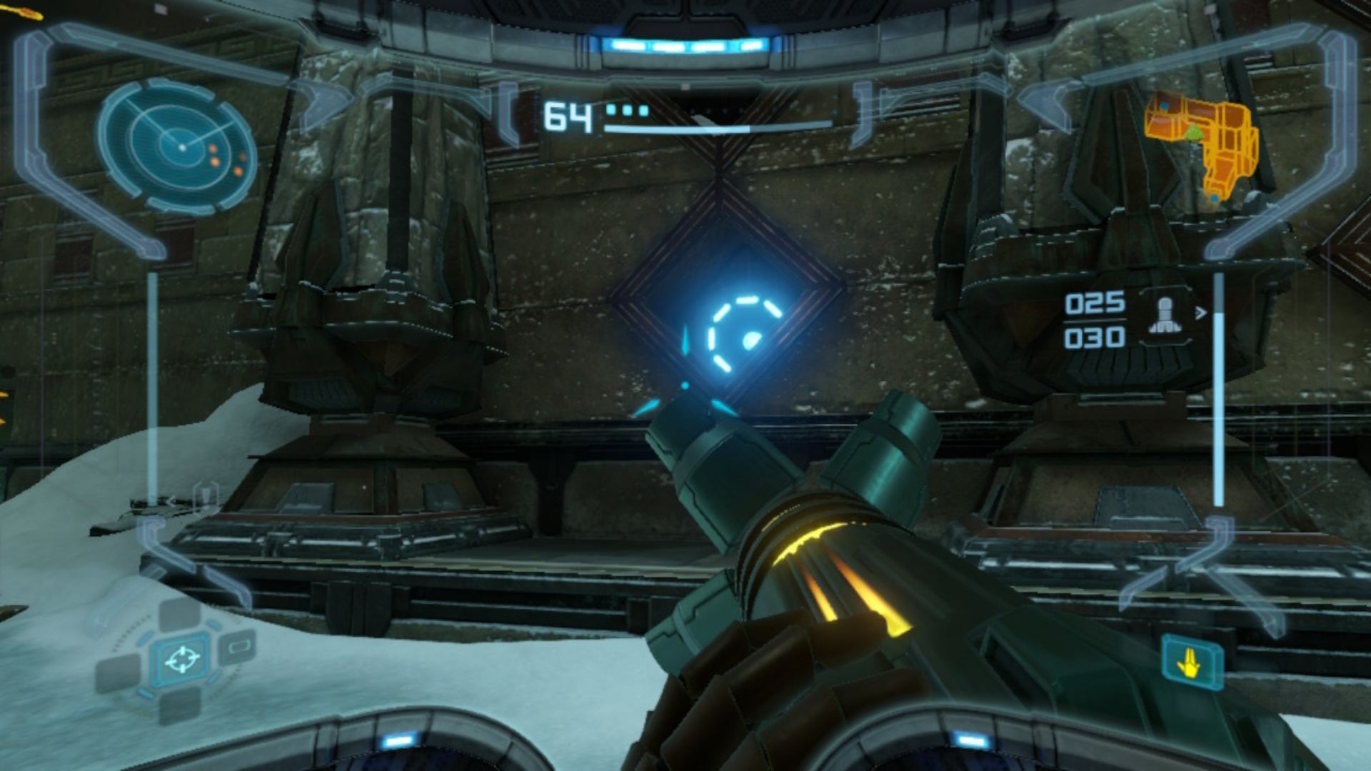Samus looks at a Morph Ball slot in Metroid Prime Remastered