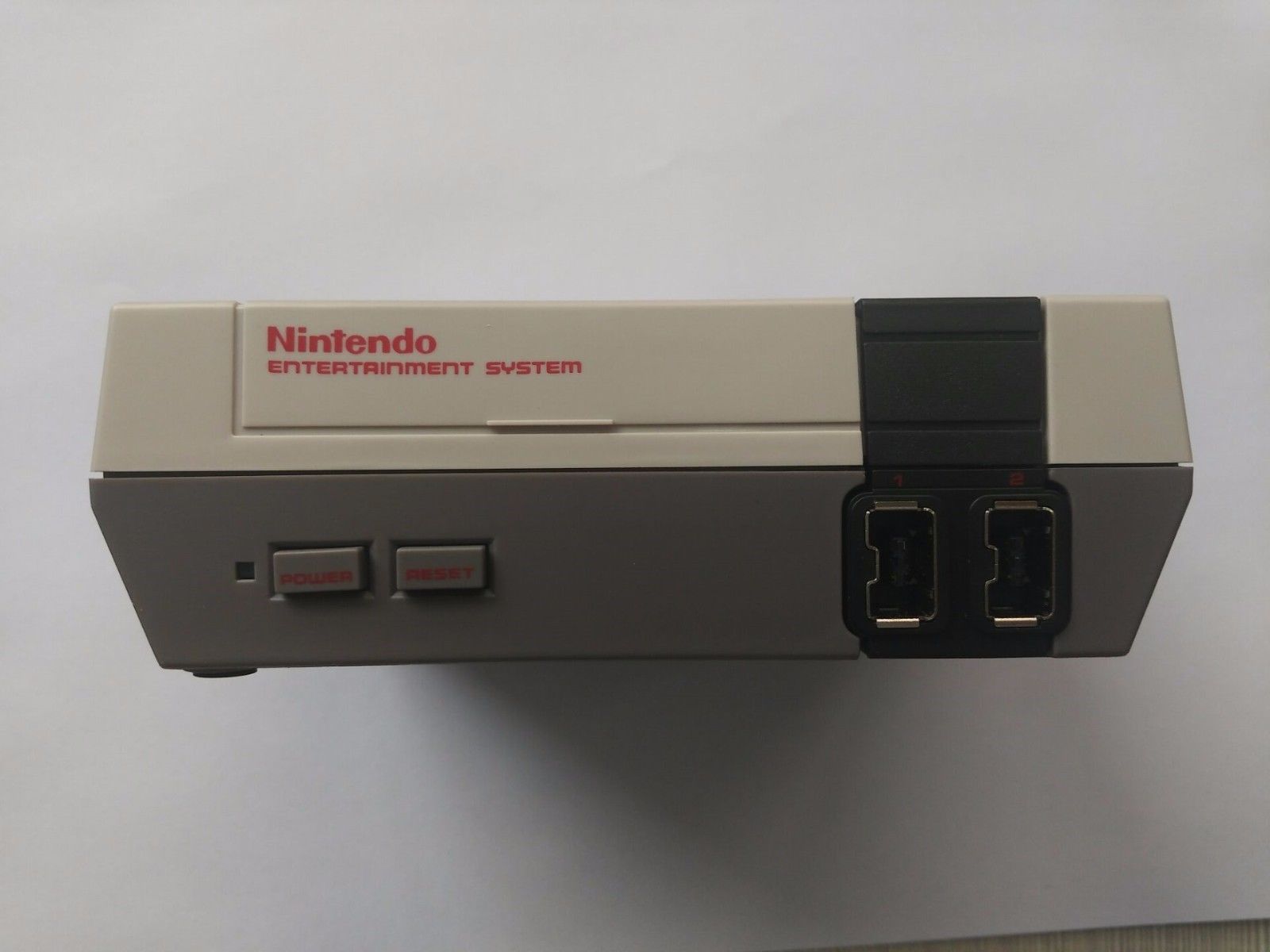 Image for Knock-off Nintendo NES Classic Mini is 95% there, hard to distinguish from the real deal