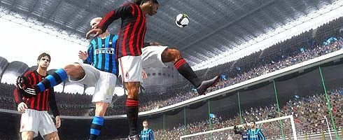 Image for FIFA: EA says it would be "idiots" not to do more stuff online