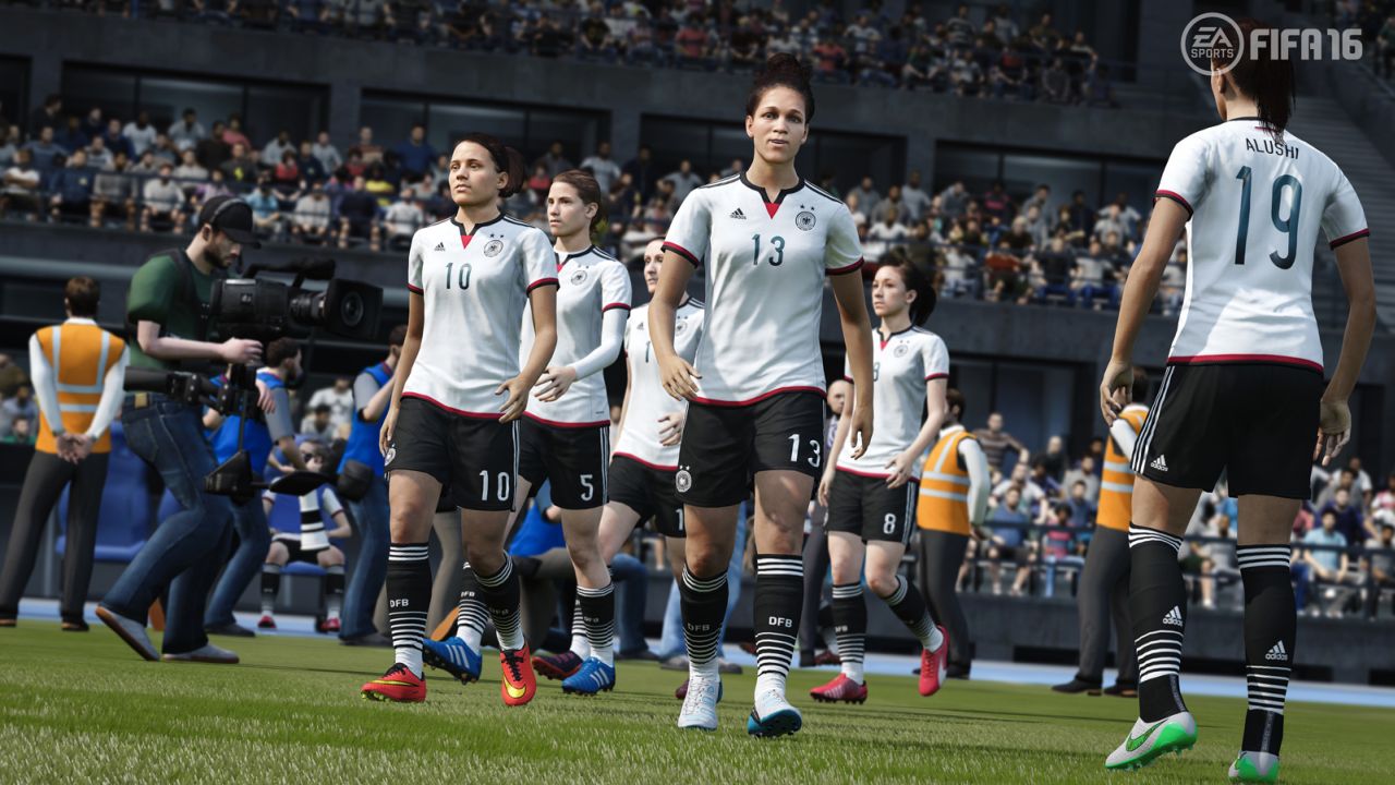 Image for EA Sports to remove 13 female FIFA 16 players from roster due to NCAA notice