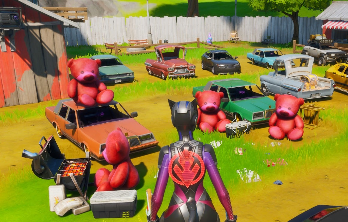Image for Fortnite: Season 2 - Carry a giant pink teddy bear found in Risky Reels 100 meters
