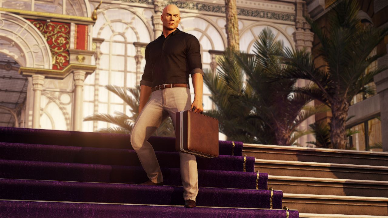 Image for Hitman 2 is making the Homing Briefcase official