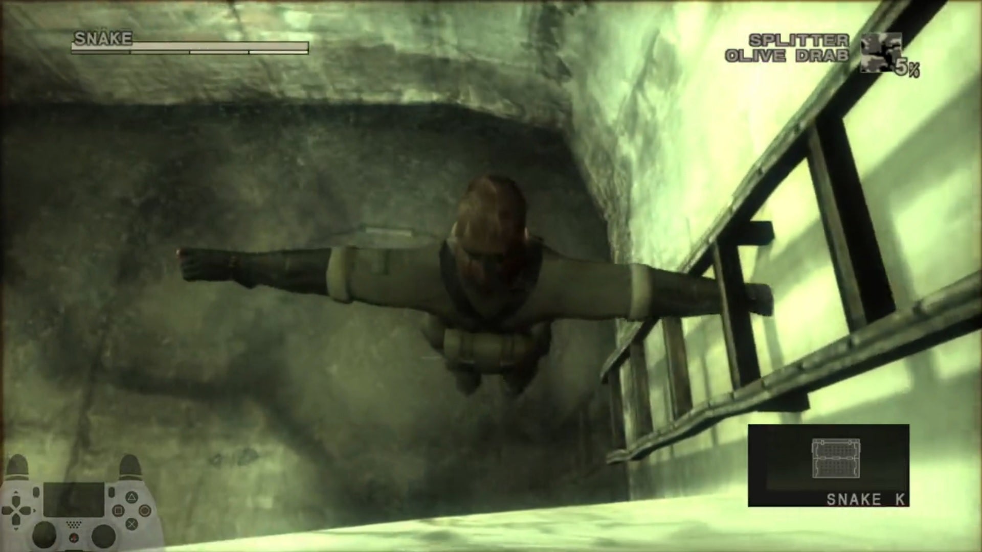 Snake from Metal Gear T-Posing next to the MGS ladder.