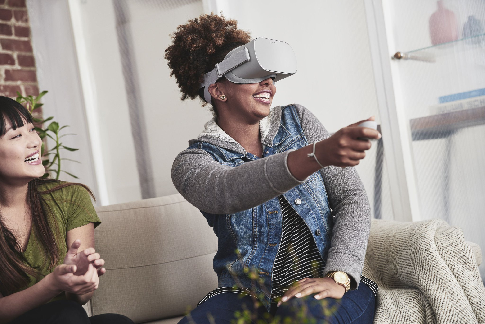 Image for Oculus announces the standalone $199 Oculus Go, and the Oculus Rift is now cheaper