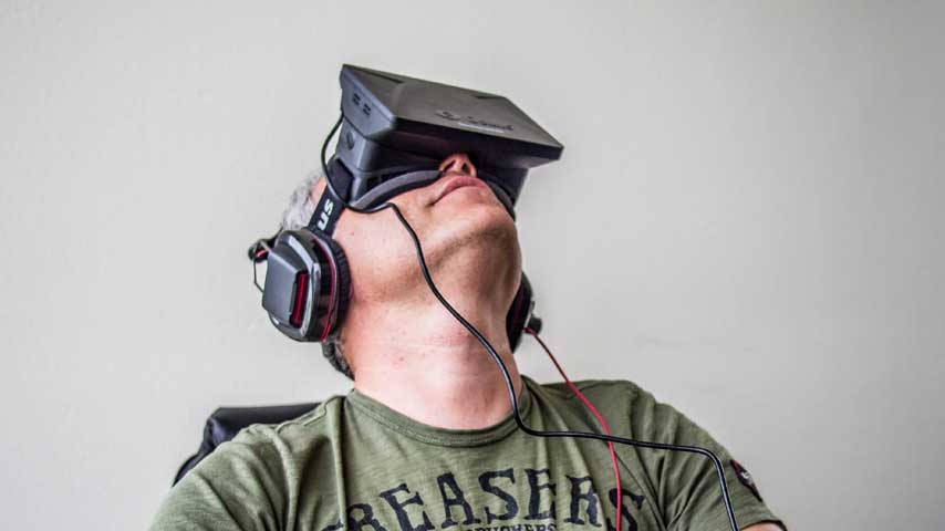 Image for People who try Oculus Rift "walk out a believer", says John Carmack