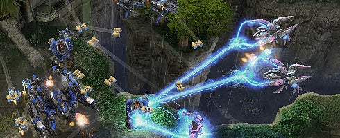Image for Blizzard: Starcraft II to allow players "to get a lot closer to the gameplay experience"