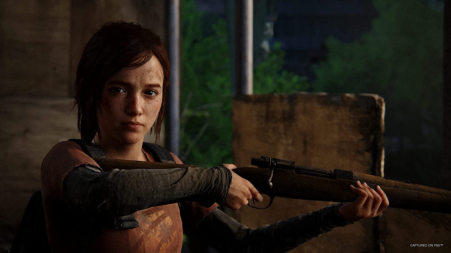 Ellie wields a crossbow in the remake of The Last of Us part 1