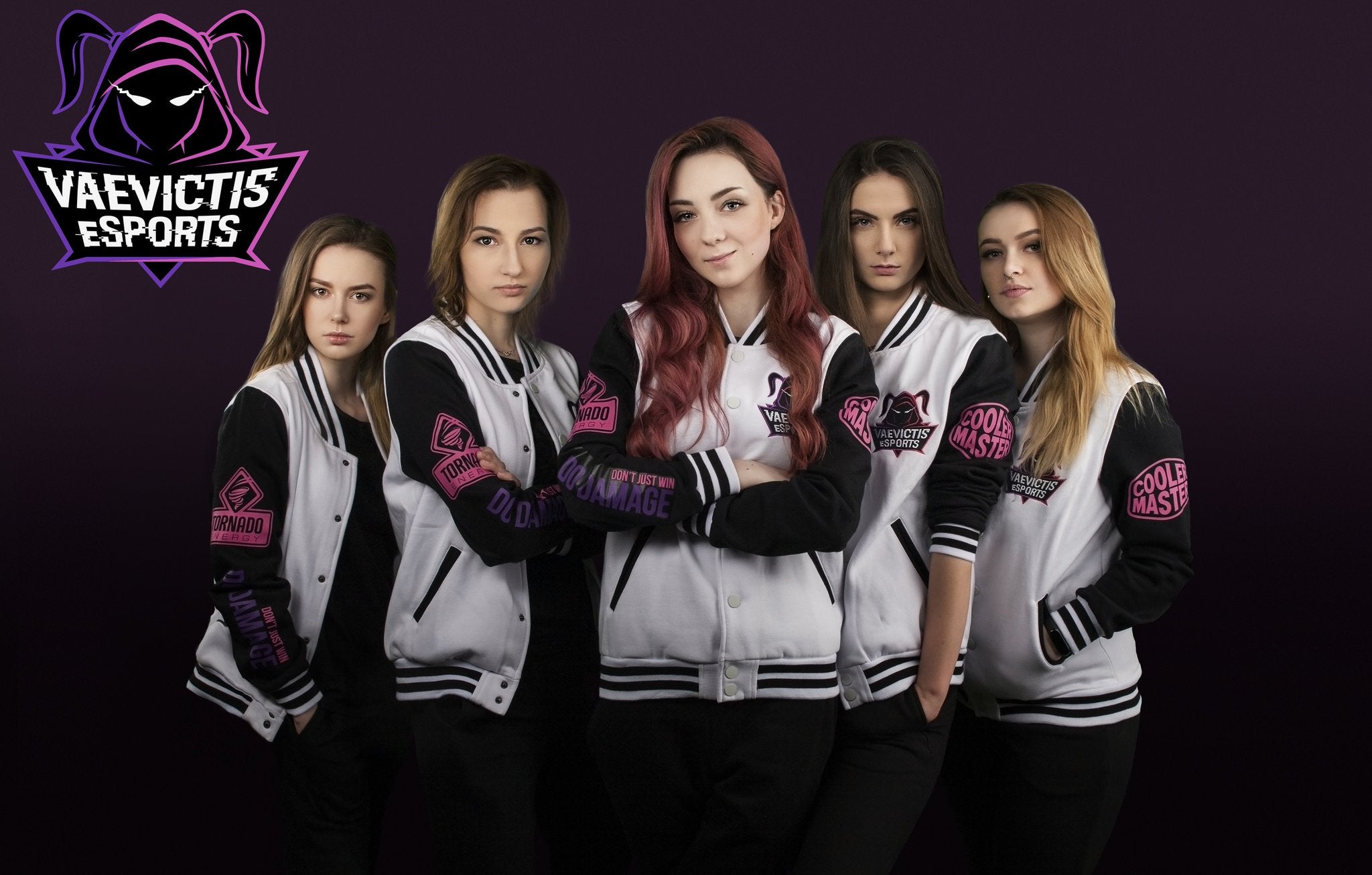 Image for The top 400 women in esports combined earn less than half of what the top man makes